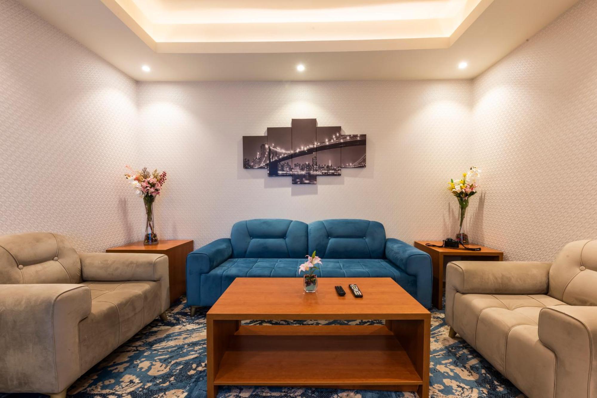 Paradise Inn Jeddah Hotel מראה חיצוני תמונה